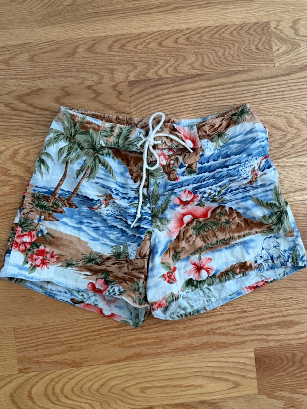 Old Navy Vintage Y2K Womens Board Shorts (M)